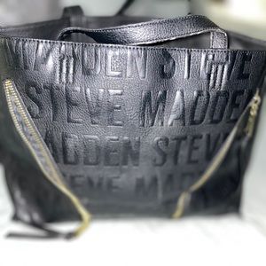 Beautiful Steve Madden Large tote